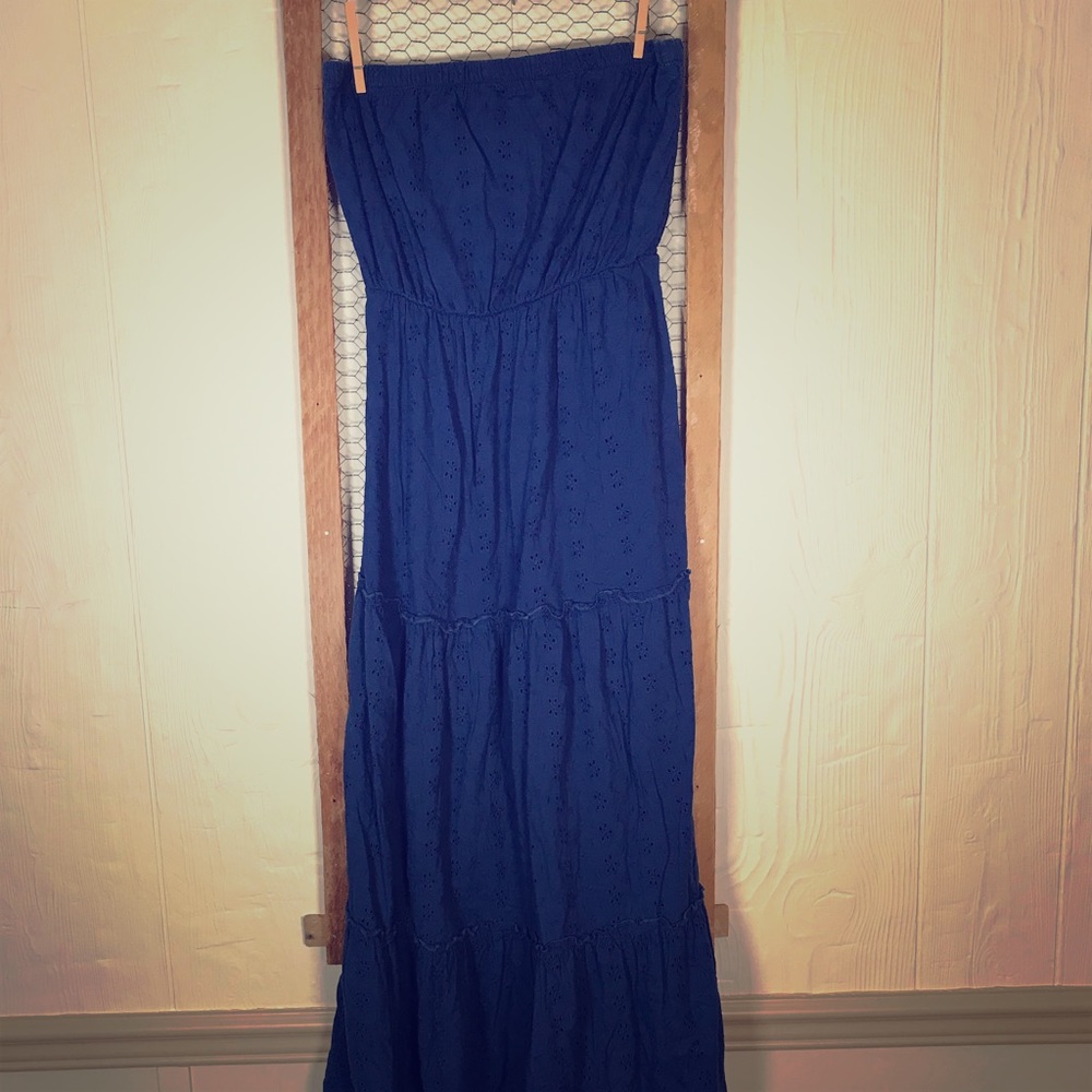 Old Navy Sleeveless Maxi Dress